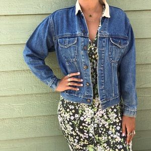 Vintage Denim jacket with corduroy collar